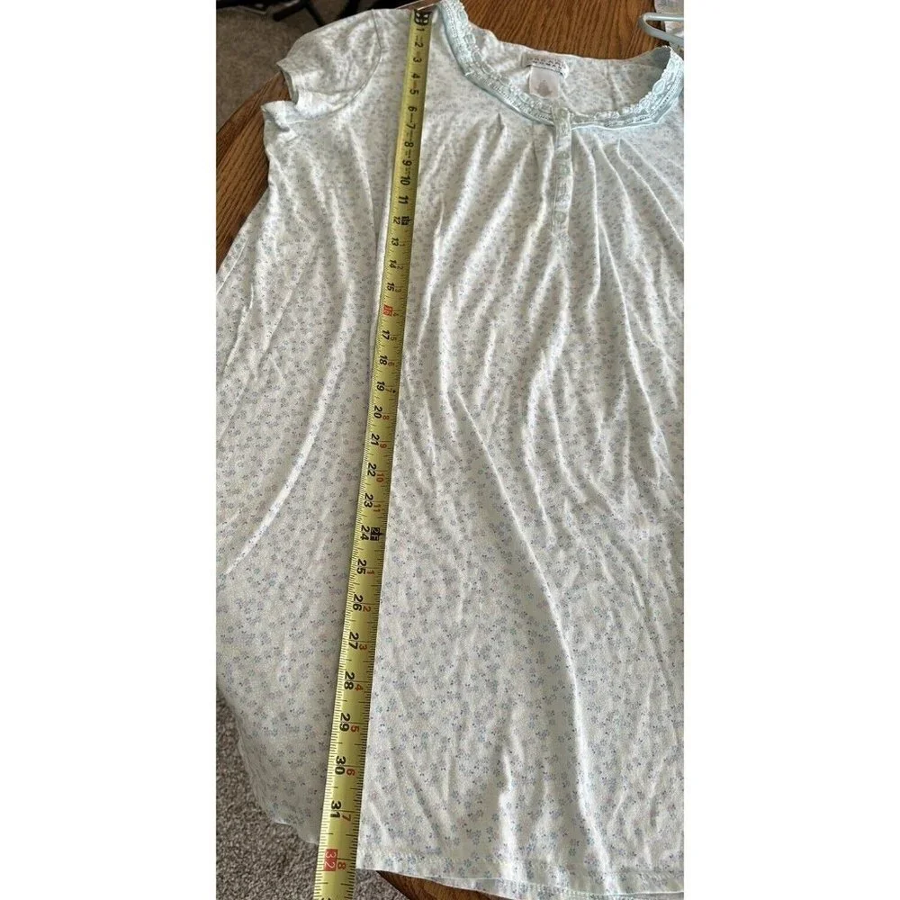 Celestial Dreams Woman Floral Print Short Sleeve Night Gown Size 1X Summer